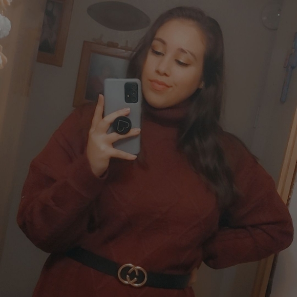 Meet your Posher, Aliyah - Picture 2 of 3